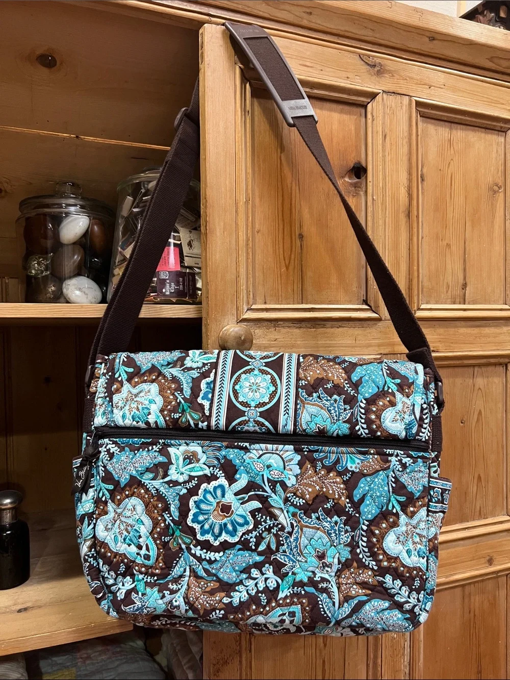 Vera Bradley Laptop Bag in Retired Java Blue Pattern